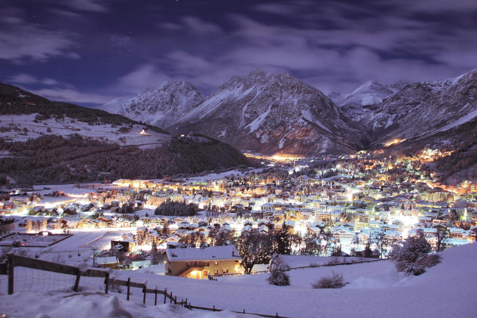 Meuble Sci Sport Hotel Bormio Buitenkant foto